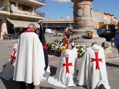 Ofrena floral al rei Jaume III