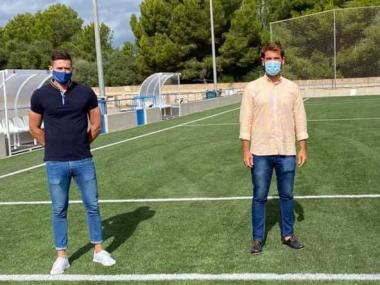 El regidor d'esports, Simó Adrover i el batle de Llucmajor, Éric Jareño en una imatge d'arxiu