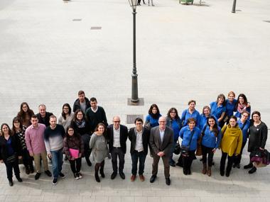 El conseller Iago Negueruela i el baltle de Llucmajor, Bernadí Vives, presenten els projectes del SOIB Joves Qualificats i Programa 30 que permetran al consistori contractar 23 persones