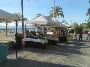 S'Arenal estrena mercat artesanal d'estiu per atreure turisme de més qualitat