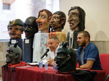 Versió en digital del llibre "Els gegants de Llucmajor, un per un" de Pau Tomàs Ramis