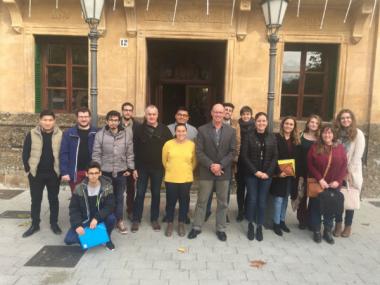 Llucmajor contracta 14 joves desocupats per a dur a terme tasques d'interès general i social 