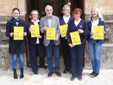 Campanya de conscienciació davant la imminent prohibició d'ús de bosses de plàstic