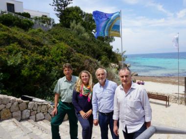 Les platges de Cala Pi i Cala Mosques, llueixen banderes d'Ecoplayas