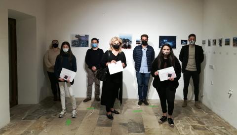 hoyEnMiVentanaBrillaElSol