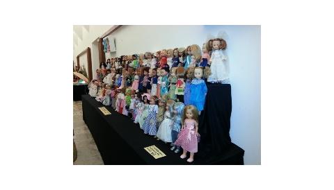 Inauguració d'exposicions al Clautre de Sant Bonaventura Inauguració d'exposicions al Clautre de Sant Bonaventura