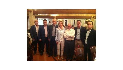 Tomeu Trobat, nomenat president de la Societat de caçadors de conills amb cans de caça eivissencs. Tomeu Trobat, nomenat president de la Societat de caçadors de conills amb cans de caça eivissencs.