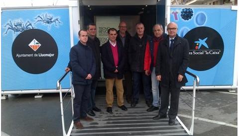 L’Obra Social “la Caixa” i l’Ajuntament de Llucmajor presenten Expocaixa Tecnorrevolució L’Obra Social “la Caixa” i l’Ajuntament de Llucmajor presenten Expocaixa Tecnorrevolució