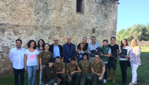 Joves del programa "Bosc Major" del SOIB conclouen la formació a la finca de Cas Rossos 