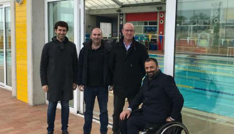 Les tarifes de les piscines baixen un 21 % més després del rescat de la concessió