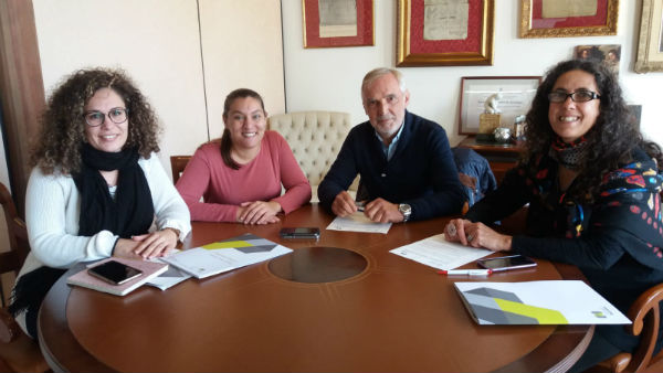 Acord entre l'Ajuntament de Llucmajor i la Fundació Deixalles per a fomentar l'orientació laboral al municipi